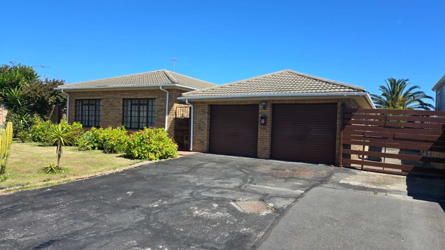 4 Bedroom Property for Sale in Wellway Park Western Cape